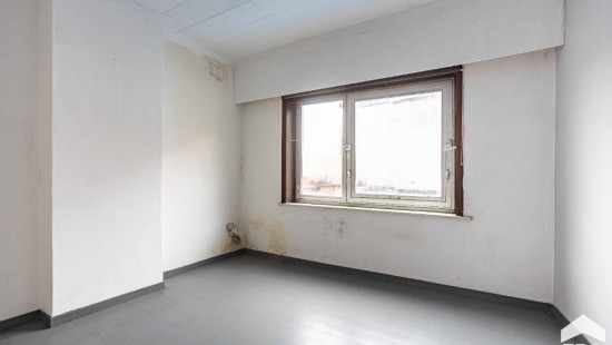 Louis Paul Boonstraat - 42 - - 9300
