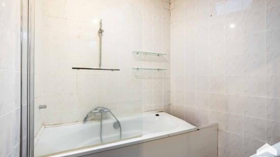 Louis Paul Boonstraat - 42 - - 9300