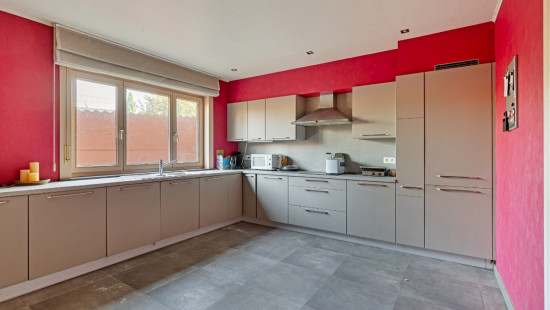 Doorstraat - 8 - - 3850