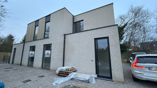 Onledegoedstraat - NB - - 8800