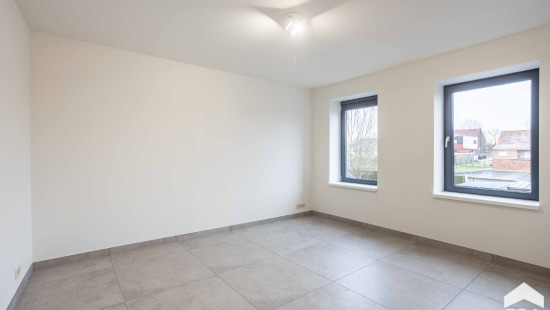 Walburgaweg - 10 - - 9310