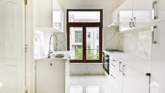 Rue de Portugal - 29 - - 1060