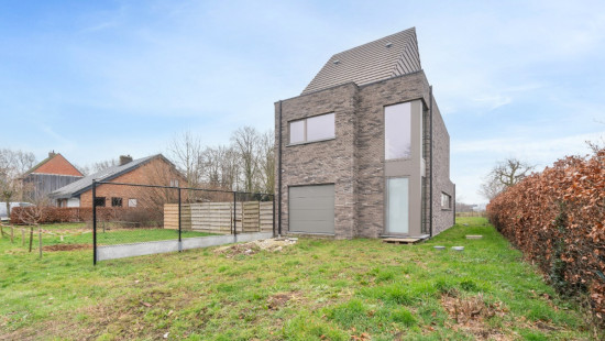 Zelzatestraat - 64A - - 9960