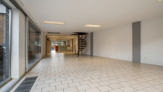 Langhalsbeekstraat - 31 - - 9100