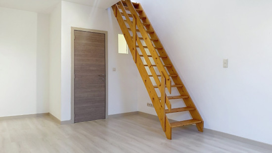 Rue Lucien Burnotte - 9 - /4 - 6840