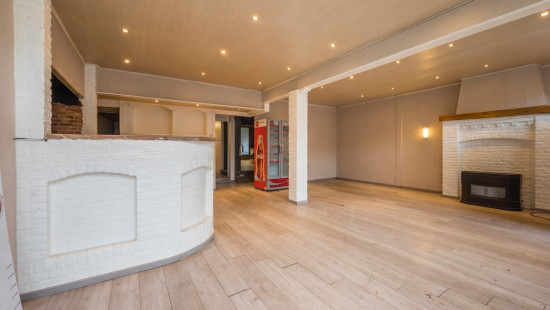 Stationsstraat - 128 - - 9250