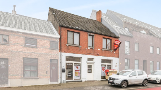 Stationsstraat - 128 - - 9250