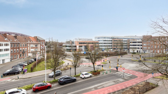 Raghenoplein - 15 - bus 48 - 2800