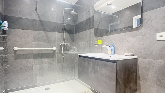Rue de la Province - 127 - - 4100