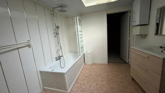 Roeselarestraat - 74 - - 8560