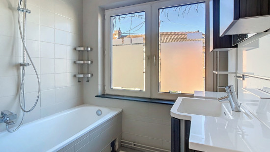 Rue François-Lefèbvre - 40 - - 4000