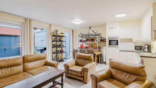Leegstraat - 13 001 - - 9060