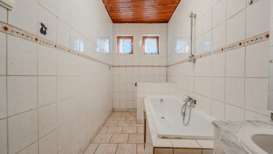 Rue Mathieu Vankeer - 54 - - 4420