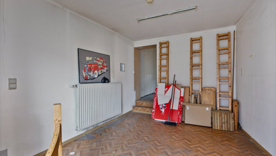 Beekstraat - 58 - - 3800