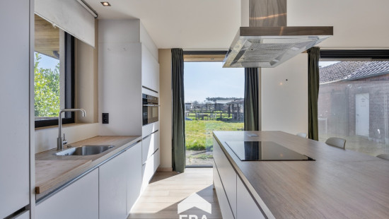Weg op Bree - 106 - - 3670