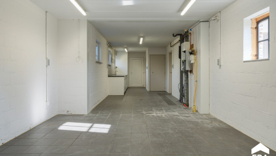 Stationsstraat - 42 - - 3941
