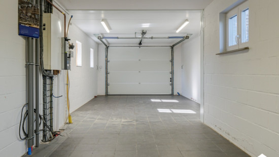 Stationsstraat - 42 - - 3941