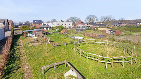 Weg op Bree - 106 - - 3670