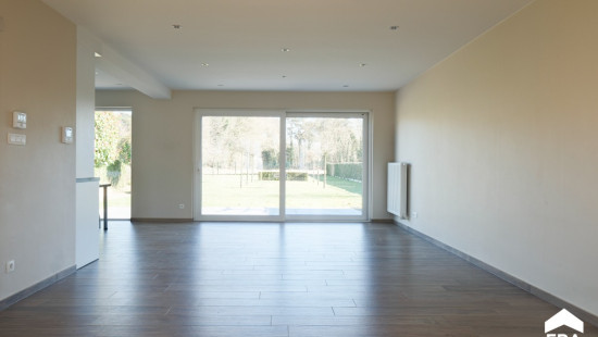 Stationsstraat - 42 - - 3941