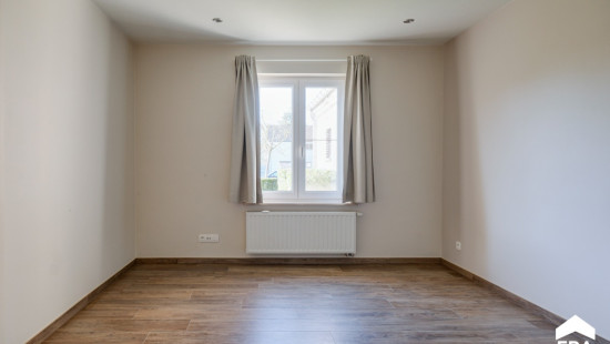 Stationsstraat - 42 - - 3941