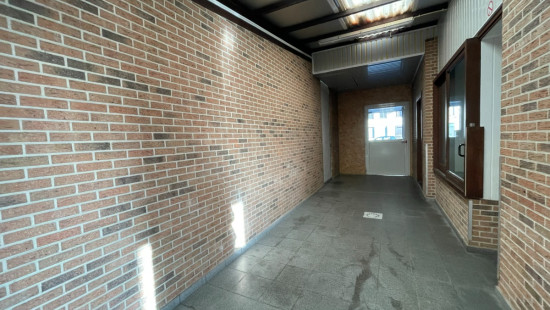 Menenstraat - 61 - - 8940