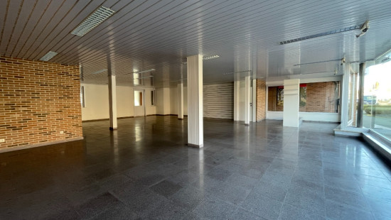 Menenstraat - 61 - - 8940