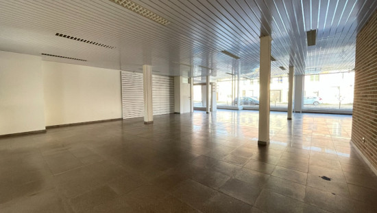 Menenstraat - 61 - - 8940