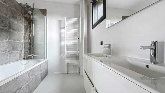 Rue des Petites Roches - 91 - - 4000