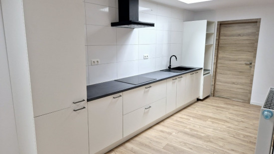 Steenweg - 182 - - 3890