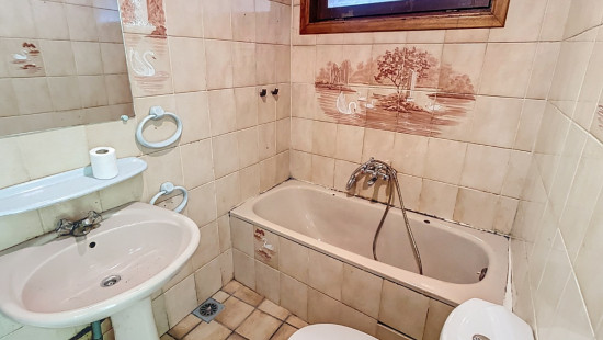 Rue Michael Servet - 179 - - 4100