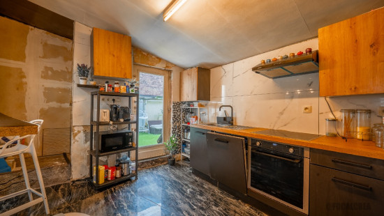 Rue Comtes d'Egmont-de Hornes - 28 - - 4100