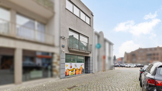 Marktplein - 25 - - 1740