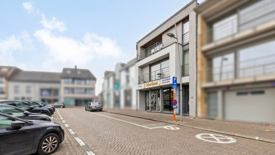 Marktplein - 25 - - 1740