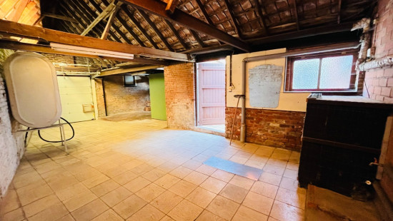 Dadizeelsestraat - 15 - - 8890