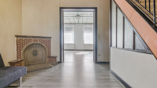 Olifantstraat - 52 - - 9600