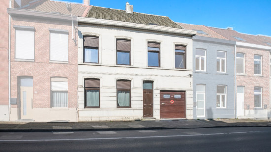 Olifantstraat - 52 - - 9600