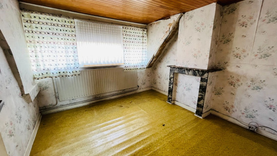 Dadizeelsestraat - 15 - - 8890