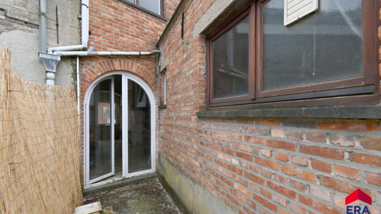 Kaaistraat - 46 - - 9900