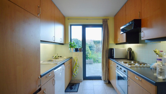James Wealestraat - 19 - - 8000