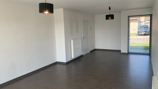 Johny Thiostraat - 30 - - 8830