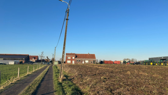 Slypsstraat - 6+8 - - 8890