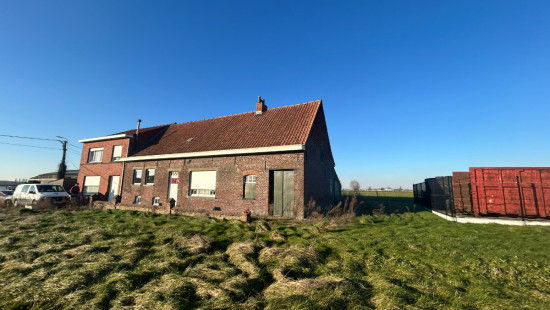 Slypsstraat - 6+8 - - 8890