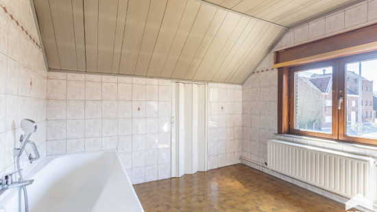 Eeckhoutstraat - 13 - - 9310