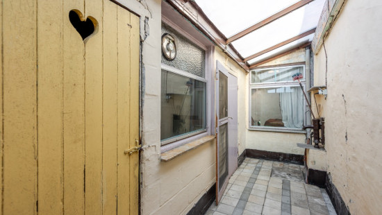 Weststraat - 16 - - 9961