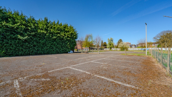 Rue Alfred de Taye - 31 - - 4680
