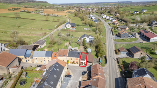 Quartier au Mesnil - 1 - A - 6760