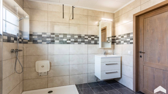 Anderenbroek - 76 - - 9450