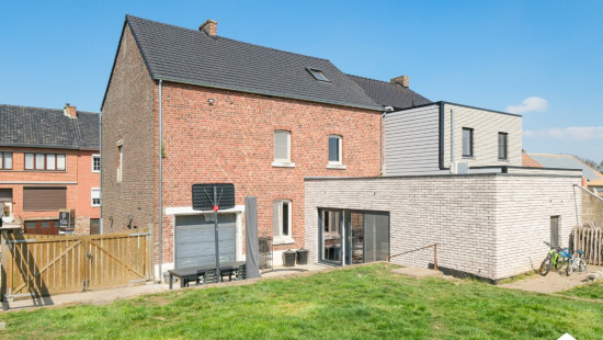 Statiestraat - 58 - - 3890