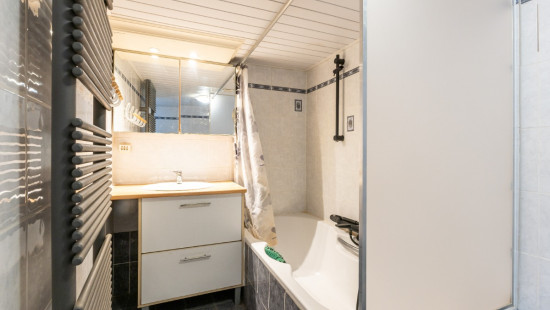 stationsstraat - 127 - - 8460
