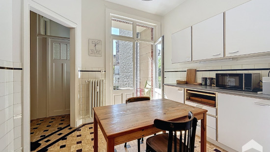 Rue Renier Chalon - 44 - - 1050
